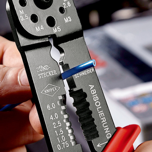 Pince à sertir KNIPEX 97 32 240 SB avec poignées multi-composants laquées noires 240 mm - Product Image 3