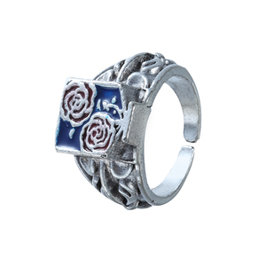 Anello Regolabile con Emblema degli Quattro Corpi dell'Attacco dei Giganti, Anello delle <span class=keywords><strong>Ali</strong></span> <span class=keywords><strong>della</strong></span> Libertà del Corpo d'Indagine - Product Image 3