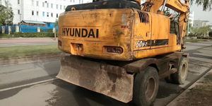 Excavatrice d'occasion, matériel de terrassement HYUNDAI 150W-7 à vendre - Product Image 3
