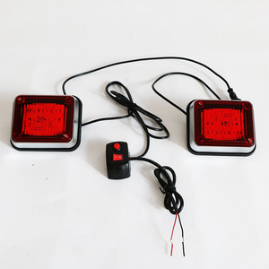 Luces de advertencia LED cuadradas de alto brillo, ambulancia, marcador lateral rojo, ámbar para coche, camión, cargador estroboscópico montado en superficie, EcoSport - Product Image 3