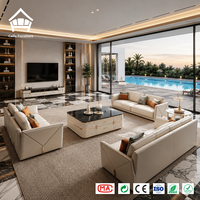 Ensemble de canapés modernes haut de gamme avec revêtement crème, bordure dorée, panneau latéral et table basse en marbre – Fourniture pour projets de villas et de manoirs