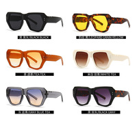 Lunettes de soleil oversize vintage années 70 pour femmes, protection UV400, monture épaisse en PC avec rivets, tendance écaille de tortue, lunettes de mode