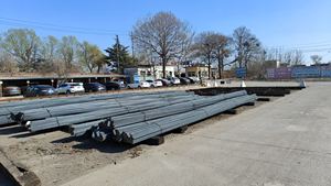 Fournisseurs de matériaux de construction Hrb335 Hrb500 Barres d'acier déformées renforcées Barres déformées en acier à haut rendement - Product Image 4