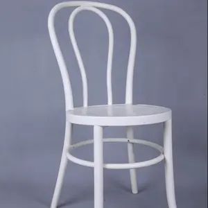 결혼식 정원 의식을 위한 백색 옥외 쌓을수 있는 플라스틱 Thonet 의자