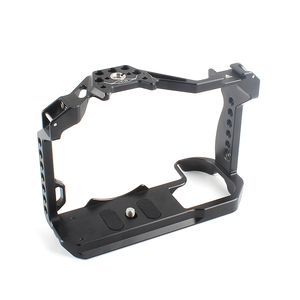 Jaula Profesional para Cámara, Fabricada con CNC, con Llave Magnética Integrada y Almohadilla Antideslizante para Estabilizador de Cámara <span class=keywords><strong>Canon</strong></span> R7, para Trípode y Grabación - Product Image 2