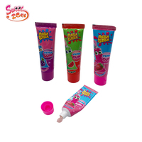 Chewing-gum liquide en tube, saveur fruitée, adorable