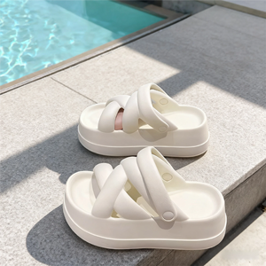 รองเท้าแตะผู้หญิงแบบสวมเปิดนิ้วเท้า รุ่นใหม่ประจำฤดูร้อนปี 2024 ทำจากวัสดุ EVA สีลูกกวาด พื้น PVC กันลื่น กันน้ำ เหมาะสำหรับใส่กลางแจ้ง แฟชั่นทันสมัย - Product Image 5