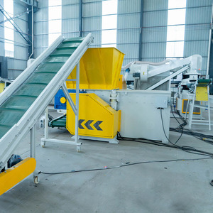 Granulateur professionnel de fil de cuivre humide 800-1000 kg/h pour le recyclage de câbles fins et de faisceaux <span class=keywords><strong>automobiles</strong></span>, séparateur de déchets de câbles - Product Image 4