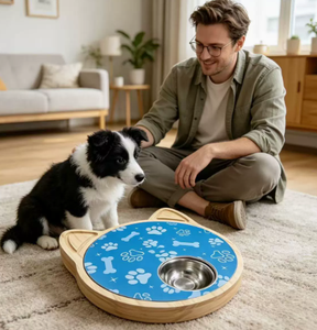 Comedero lento giratorio de madera 3 en 1 con lima de uñas y rascador para perros y gatos - Product Image 2