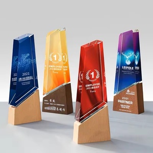 समारोह खेल ट्रॉफी के लिए लकड़ी की खाली ट्रॉफी क्रिस्टल ग्लास उत्कीर्णन पुरस्कार ट्रॉफी - Product Image 1