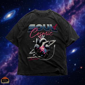 Maglietta Oversize Streetwear con Grafica 'Soul Of Cosmic Galaxy Heart' e 'Connect To Universe' - Product Image 3