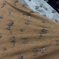 Tissu tricoté à base de perles argentées, tube de paillettes, broderie florale, style britannique, pour robes, manteaux, vestes, sweats à capuche, costumes, automne-hiver
