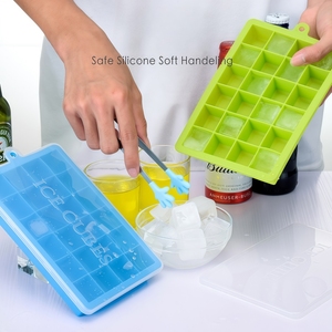 Moldes de cubitos de hielo de silicona de grado alimenticio Janko con <span class=keywords><strong>mini</strong></span> bandeja de diseño flexible ecológica con tapa de plástico para uso en congelador - Product Image 4