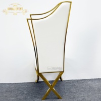 Chaises de mariage dorées modernes, chaises de banquet pour événements, chaises pour les mariés, chaises de couple avec pieds en X, dossier spécial pour la décoration d'événements