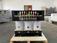Transformateur triphasé sec de 30 kVA pour usage industriel et systèmes électriques hospitaliers