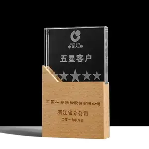 Cristal troféu de madeira fábrica atacado design personalizado cristal troféu cristal troféu cristal personalizado