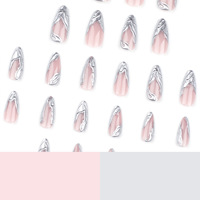 Uñas postizas francesas para mujer, color nude y negro, forma ataúd mediana con diamantes de imitación en forma de corazón, de ABS, a la moda, inspiradas en el estilo Ins.