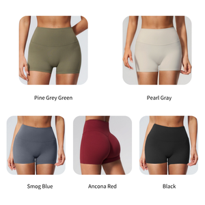 Shorts de sport pour femmes, sensation douce et crémeuse, taille haute, effet ventre plat, taille élastique avec fronces discrètes, extensible dans les quatre sens - Product Image 2