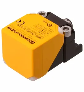 เซ็นเซอร์ตรวจจับแบบเหนี่ยวนำเพื่อความปลอดภัย P+F NSN20-L2M-2E2-V1-S2D2, ระยะตรวจจับ 20 มม. แบบไม่ฝัง, 2x PNP NO OSSD, SIL 2 / PL D, M12-4pin, IP69K, VariKont L - Product Image 1
