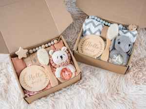 Caja de Regalo para Recién Nacido Kaiyue con Manta, Sonajero, Mordedor, Cepillo, Tarjeta de Hitos, Regalo para Revelación de Género, Set de Regalo para <span class=keywords><strong>Baby</strong></span> Shower - Product Image 2