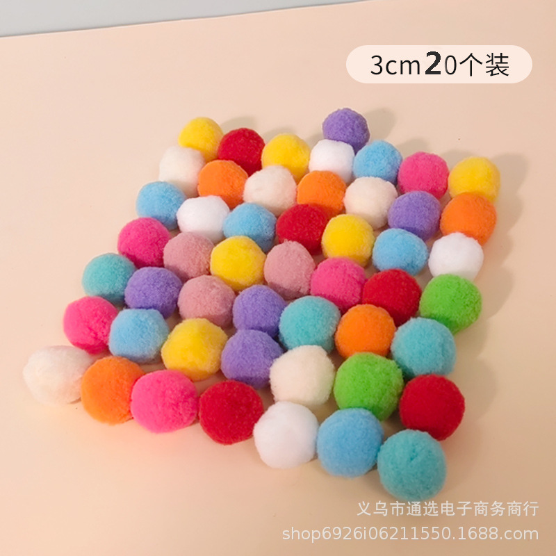 20 boules de poils de 3 cm