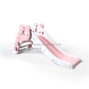 VSUCH Petit toboggan d'intérieur en plastique facile à ranger Cerf autoportant et sûr Panier de basket HDPE pour enfants Parc de sports de jardin - Product Image 1