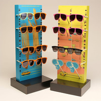 Support d'affichage de lunettes de soleil en carton pour magasin, double face, dernier modèle populaire, sur pied
