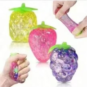 Juguete Antiestrés Creativo de Goma Suave TPR con Forma de Fruta para Apretar, Modelo de Simulación para Aliviar el Estrés - Product Image 6