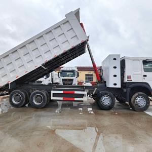 รถดัมพ์ HOWO NX 8x4 12 ล้อ สำหรับงานเหมือง ก่อสร้าง งานดิน และงานโครงสร้างพื้นฐาน - Product Image 5