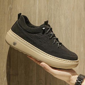 Chaussures décontractées de mode pour hommes 2026, style rétro, à semelle épaisse et coupe basse, pour le travail en extérieur - Product Image 3