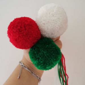 NANA muestra gratis 5cm <span class=keywords><strong>pompones</strong></span> de hilo acrílico, 100% <span class=keywords><strong>pompones</strong></span> de lana hechos a mano - Product Image 2