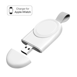 Cargador inalámbrico portátil para IWatch 5 4 Estación de carga Soporte de cargador <span class=keywords><strong>USB</strong></span> para <span class=keywords><strong>Apple</strong></span> <span class=keywords><strong>Watch</strong></span> Series 9 8 7 6 <span class=keywords><strong>SE</strong></span> 5 4 3 2 1 - Product Image 3