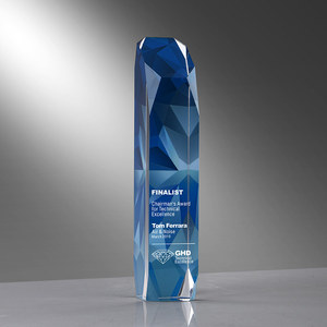 Trofeo de Cristal con Cubo de Rubik Holográfico 3D |   Premio Corporativo Anual Grabado con Láser Multicapa con Base de Luz LED - Product Image 1