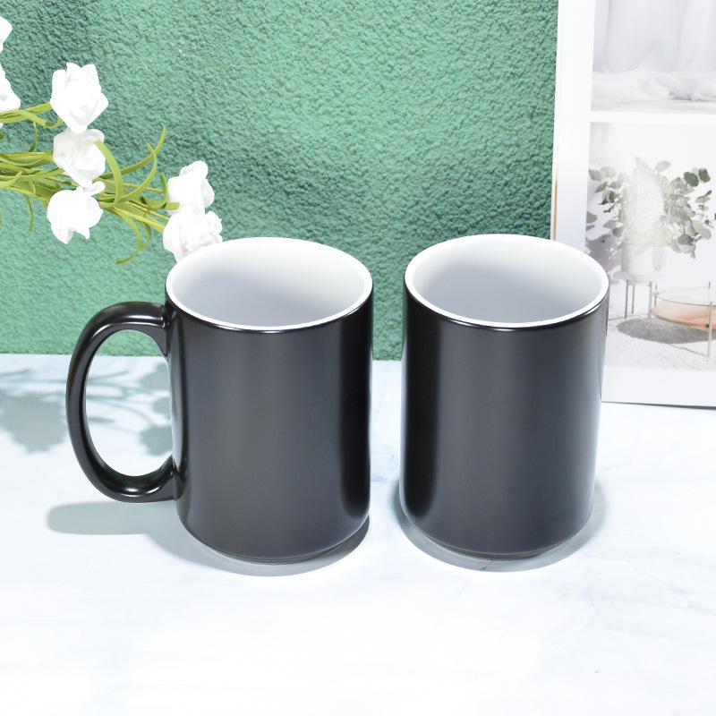 Temperature-variable ceramic cup