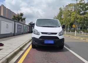 5-6 plazas Used Cargo Van 202hp Transmisión automática Mini Van Left Hand Drive Autobús de <span class=keywords><strong>segunda</strong></span> <span class=keywords><strong>mano</strong></span> - Product Image 5