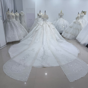 Robe de mariée moderne XS113, style princesse, épaules dénudées, empire, bouffante, pour femmes, avec décorations en cristal et florales - Product Image 5