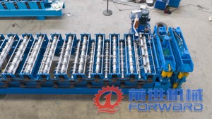 آلة صنع بلاط السقف ذات الطبقة المزدوجة عالية الجودة أوتوماتيكية بالكامل من الشركة المصنعة الأصلية مع إمكانية التخصيص - Product Image 2