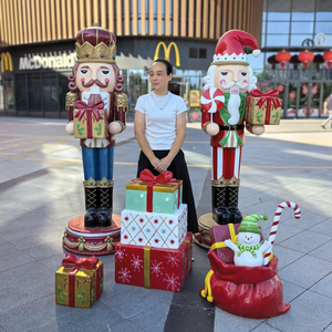 <span class=keywords><strong>Casse</strong></span>-<span class=keywords><strong>Noisette</strong></span> de Noël Géant Décoration de Noël en Plein Air 5ft 6ft Large Accessoires <span class=keywords><strong>Casse</strong></span>-<span class=keywords><strong>Noisette</strong></span> en Fibre de Verre à <span class=keywords><strong>Vendre</strong></span> - Product Image 2