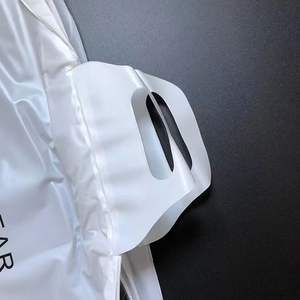 Cremallera mate transparente de PVC blanco Almacenamiento universal popular para artículos para el hogar Exposiciones de embalaje tridimensional hechas de PE - Product Image 5