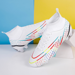 Zapatos de Fútbol Originales de Alta Gama, Anticolisión, Antipinchazos, con Tacos Largos y Resistentes, para Niños - Product Image 3