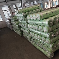 Verkauft Sich Wie Warme Semmeln: Britischer 100% Polyester-Mikrofaserstoff mit Hoher Dichte, Matt-Satin, Kleiderstoff mit Memory-Effekt