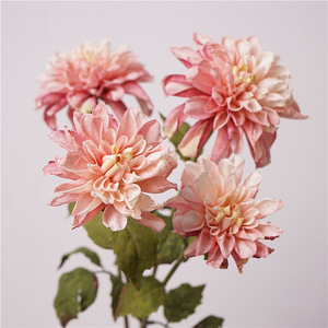 H-758 Dahlia artificielle à tige unique réaliste <span class=keywords><strong>de</strong></span> haute qualité, <span class=keywords><strong>centre</strong></span> <span class=keywords><strong>de</strong></span> <span class=keywords><strong>table</strong></span> pour mariage, décorations <span class=keywords><strong>de</strong></span> Noël et du <span class=keywords><strong>Nouvel</strong></span> <span class=keywords><strong>An</strong></span>, en soie - Product Image 1
