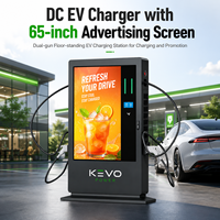 Écran publicitaire numérique 4K de 65 pouces pour station de recharge de véhicules électriques avec double connecteur et visibilité extérieure claire