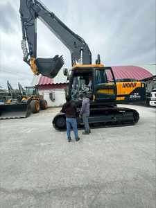 China 21t Earthmoving <b>Machinery</b> Crawler Excavator Tier 2 HX210HD HX210L with CE - Product Image 3