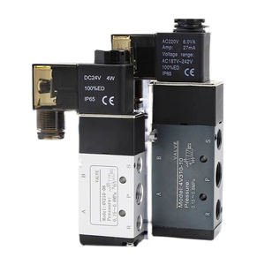 صمام ملف لولبي 4V210-08/4V110-06 خماسي الاتجاهات ثنائي الوضعية بجهد 24 فولت تيار مستمر، صمام هواء عكسي أصلي مع ضمان لمدة سنة للصمامات الهوائية - Product Image 1