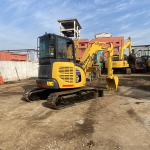 Excavadora de cadenas Komatsu PC55MR de segunda mano de 5.5 toneladas, de alta rentabilidad, para movimiento de tierras, con cucharón, transporte global - Product Image 3
