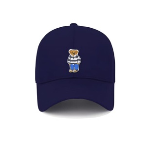 Gorra de béisbol con parche de oso de peluche con tema de rugby - Product Image 2
