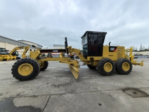 มอเตอร์เกรดเดอร์ Caterpillar 140K มือสอง สภาพดี ชั่วโมงการทำงานต่ำ เครื่องปรับระดับถนน สำหรับงานก่อสร้างถนน - Product Image 1