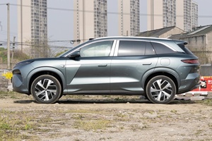 Auto Elettrica Intelligente BYD Tang L 2025, SUV 5 Porte 7 Posti, Trazione Posteriore, Importazione Cinese, Autonomia 670km, Motore 500kW - Product Image 4