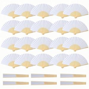 Abanico de Bambú para Boda Cristiana - Bordado de Cruz y Personalización con Versículo Bíblico - Product Image 1